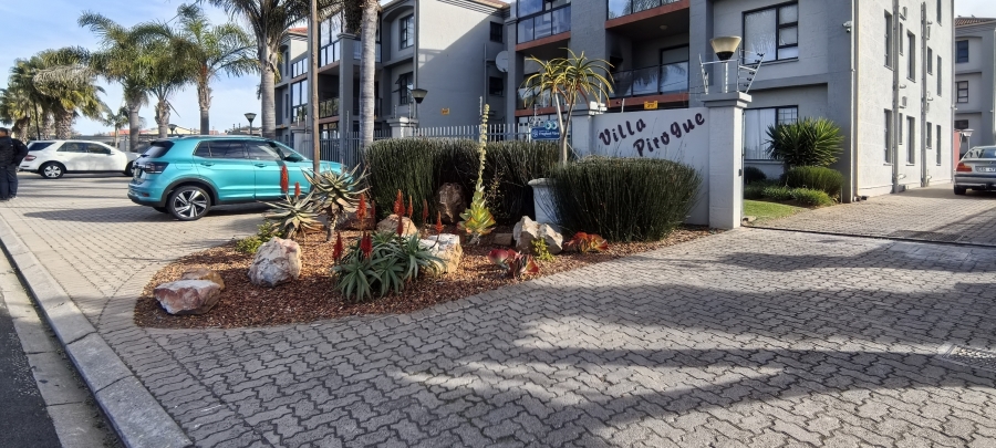 2 Bedroom Property for Sale in Hartenbos Central Western Cape